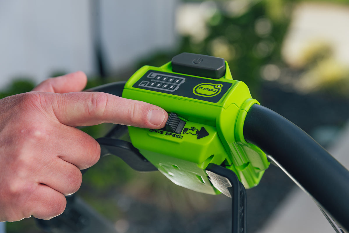 40 V kosačka na trávu 46 cm SP, 2. generácia - 4 Ah batéria